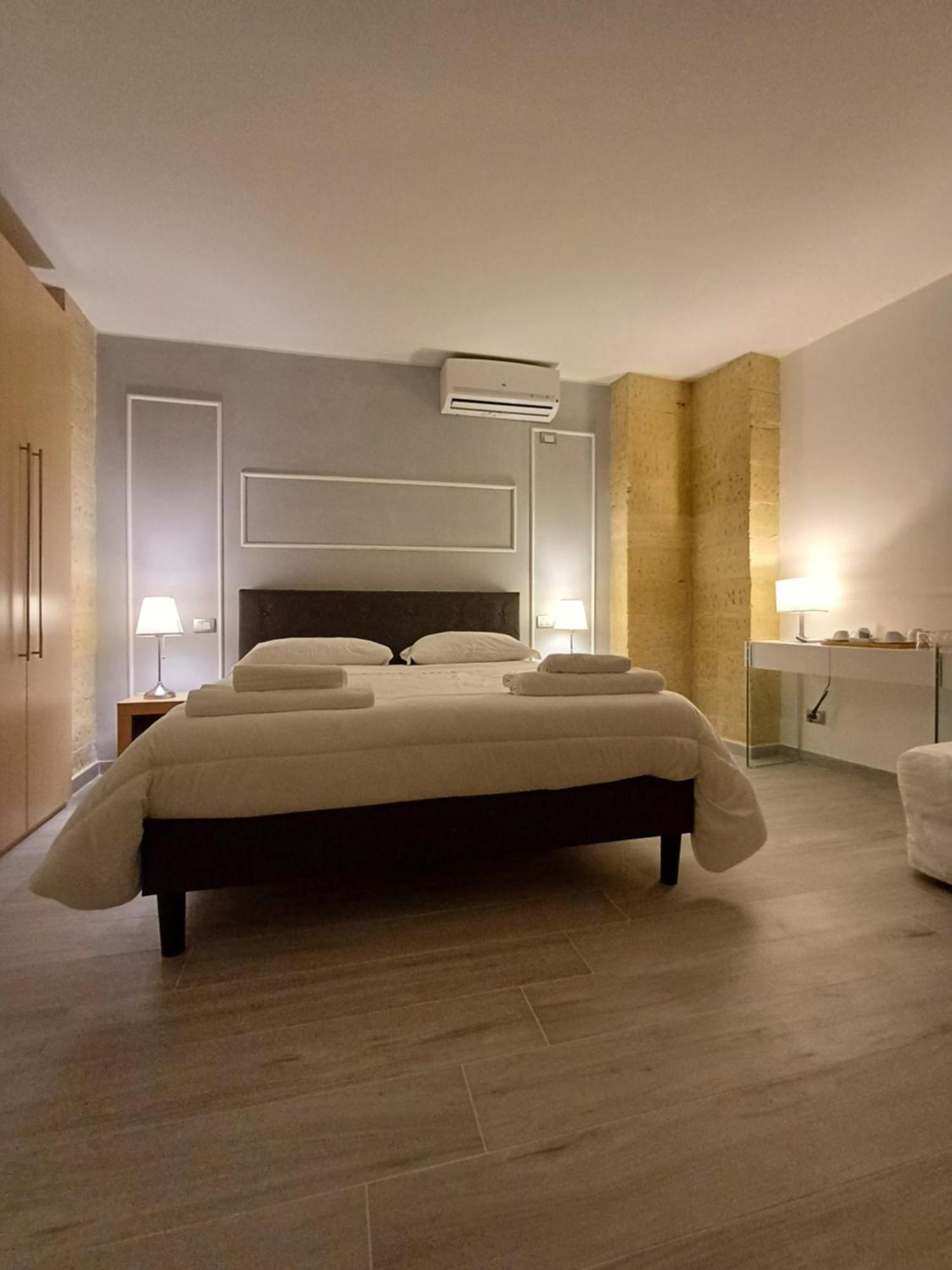 Bed & Breakfast Idomeneo 63 Lecce Eksteriør billede
